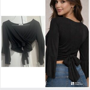 Black Wrap Womens Crop Top with Bell Sleeves size Large 🖤